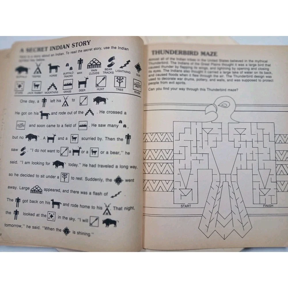 Indian CRAFTS AND ACTIVITY BOOK 1989 John Meiczinger CRAFTS MAZES PUZZLE Vintage